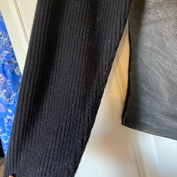 Women’s leather jacket sweater - Picture 5 of 6